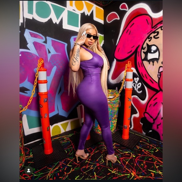 New Colombian VShape US purple Sport Bra and leggings, Set S-M - Picture 9 of 16